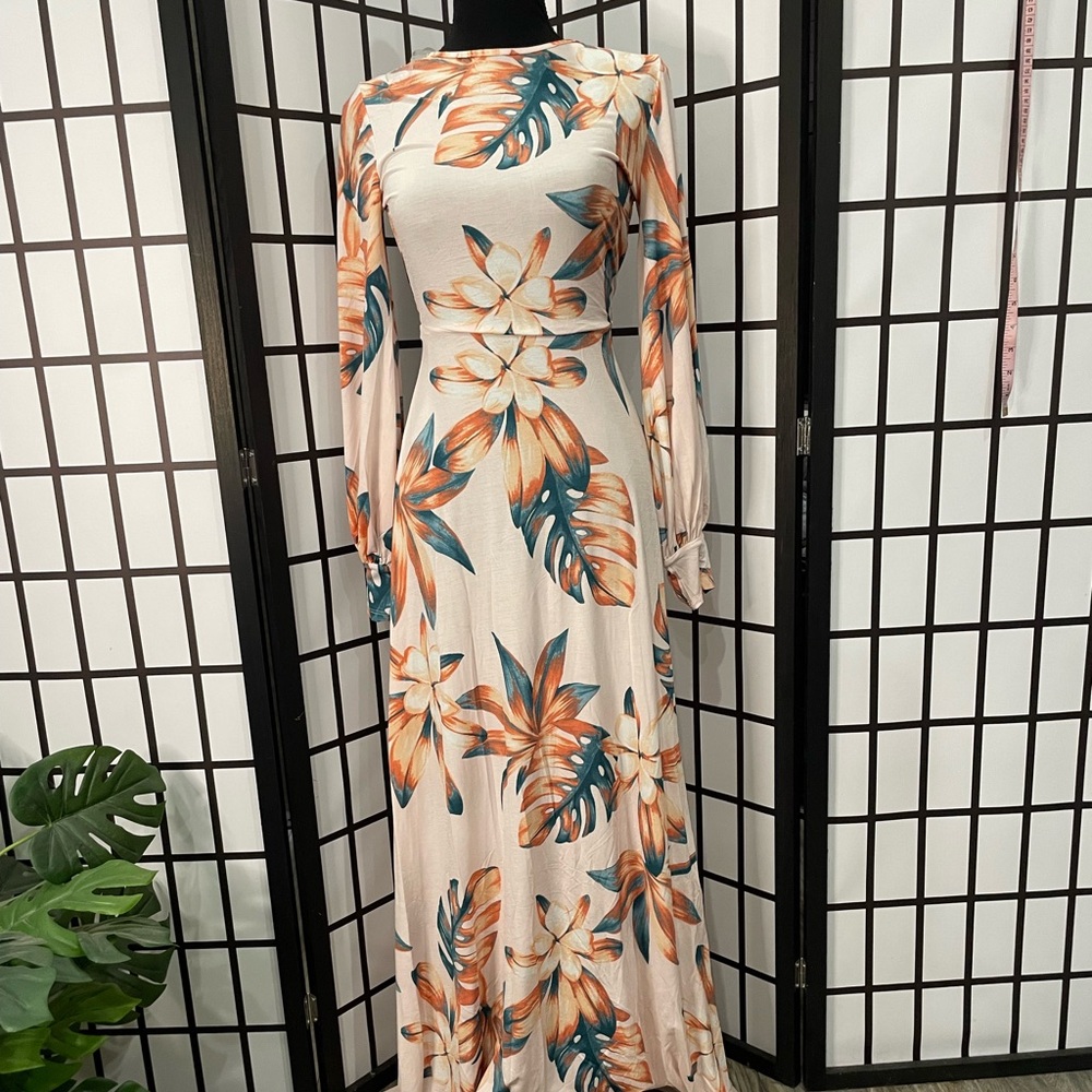 Elegant Floral Long Sleeve Maxi Dress